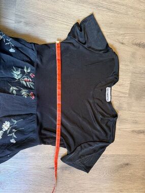 Black Floral Waistband Dress Top - Casual Short Sleeve